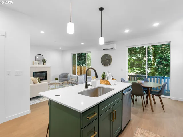 $520,900 | 2171 Northeast 207th Place, Fairview, OR 97024