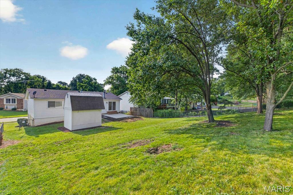 930 Bellestri Drive Ballwin, MO 63021 - Photo 35 of 44