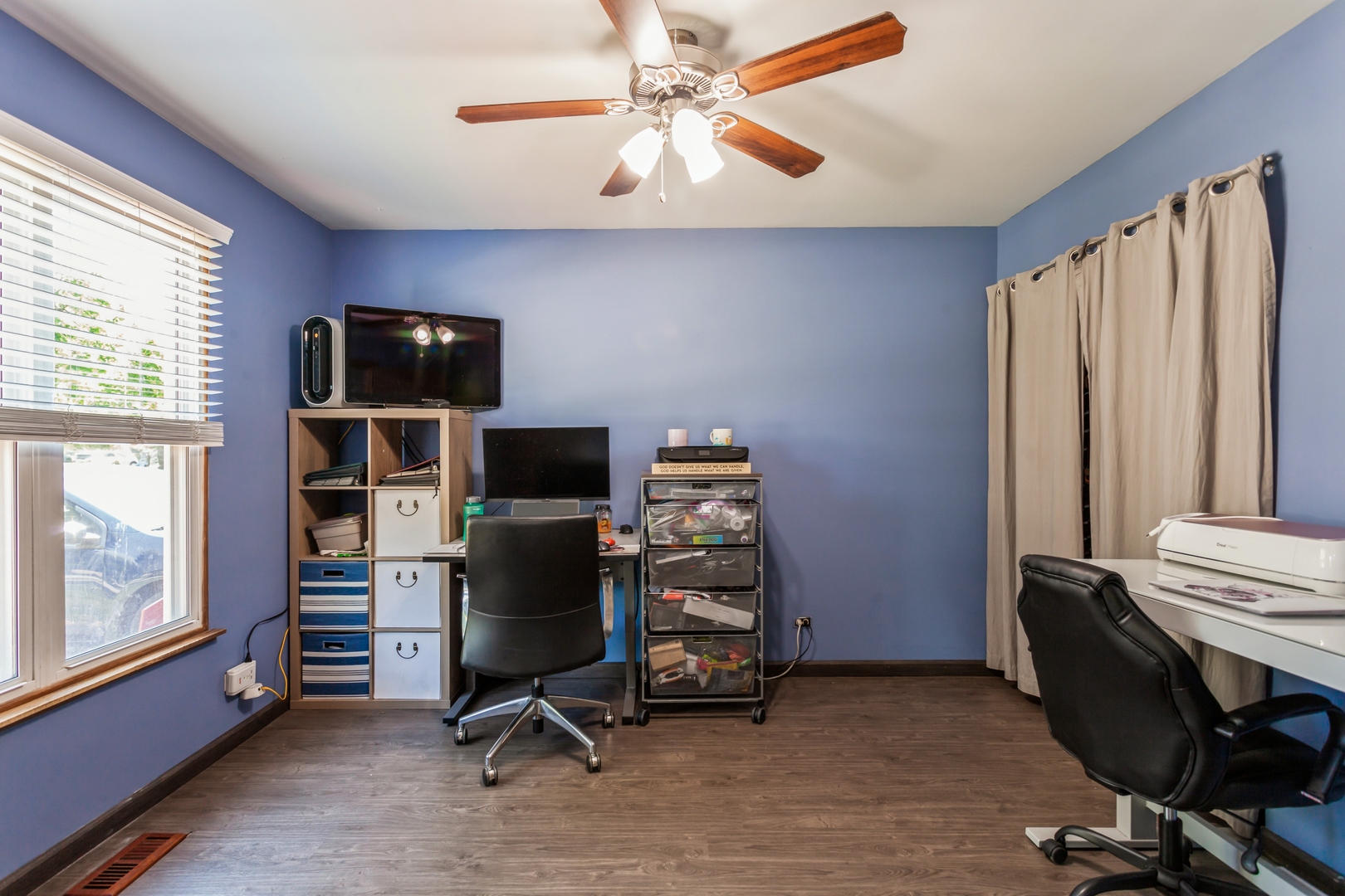 7342 Hartford Road Downers Grove, IL 60516 - Photo 9 of 10