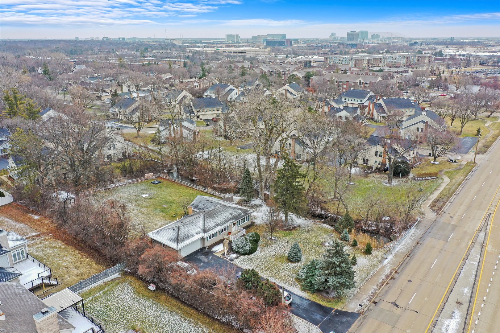 2920 Quentin Road Rolling Meadows, IL 60008 - Photo 27 of 30 an aerial view of a house with a yard