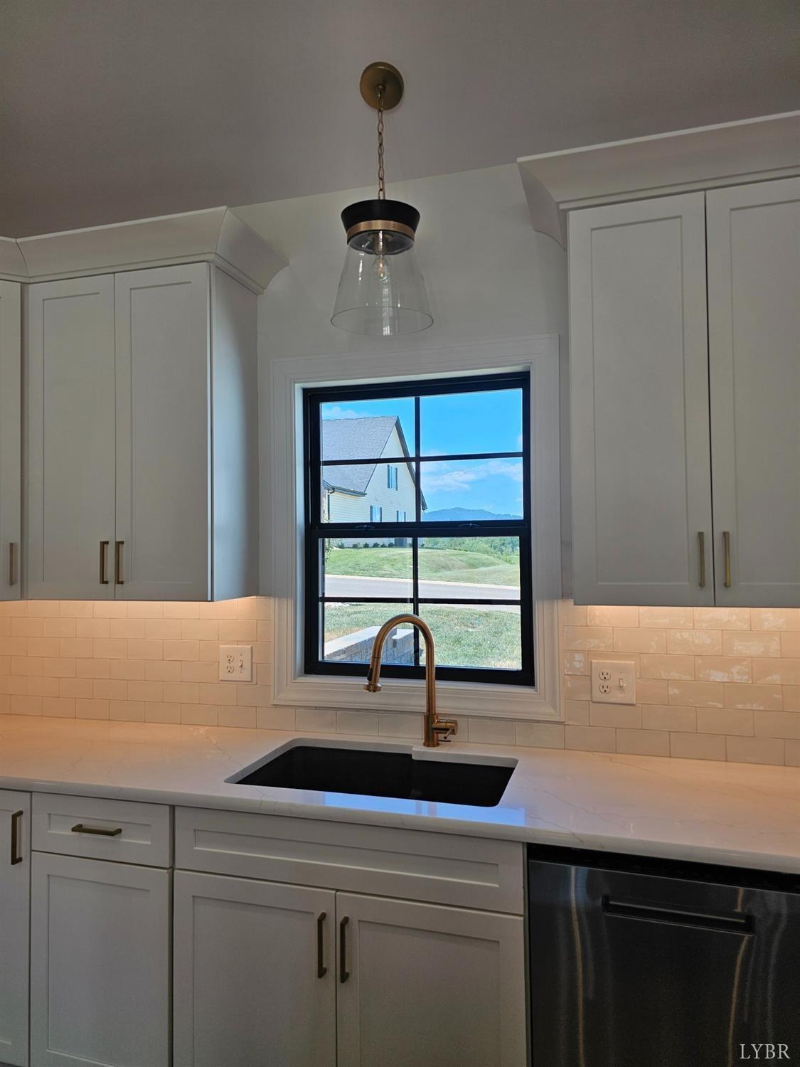 1189 Grandset Drive Forest, VA 24551 - Photo 4 of 25