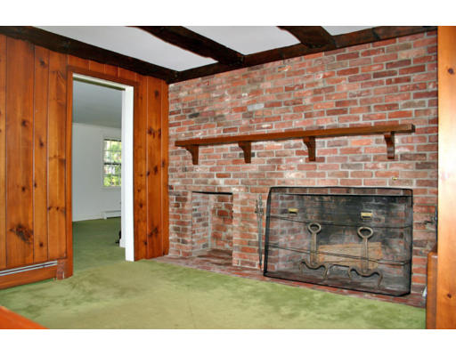 58 Old Coach Road Cohasset, MA 02025 - Photo 8 of 25 Gallery Image 8