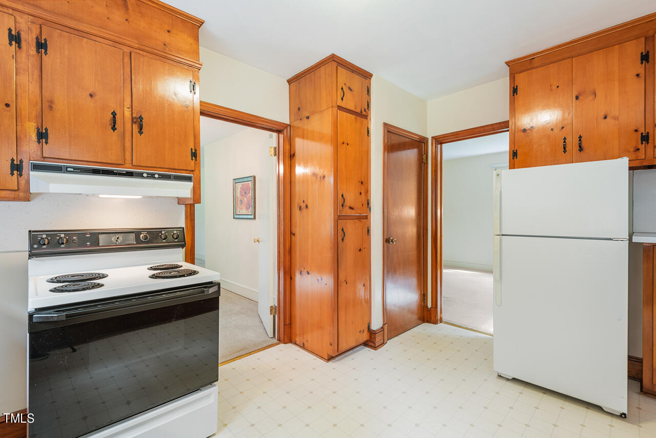3203 Cole Mill Road Durham, NC 27705 - Photo 8 of 32 18 - Copy