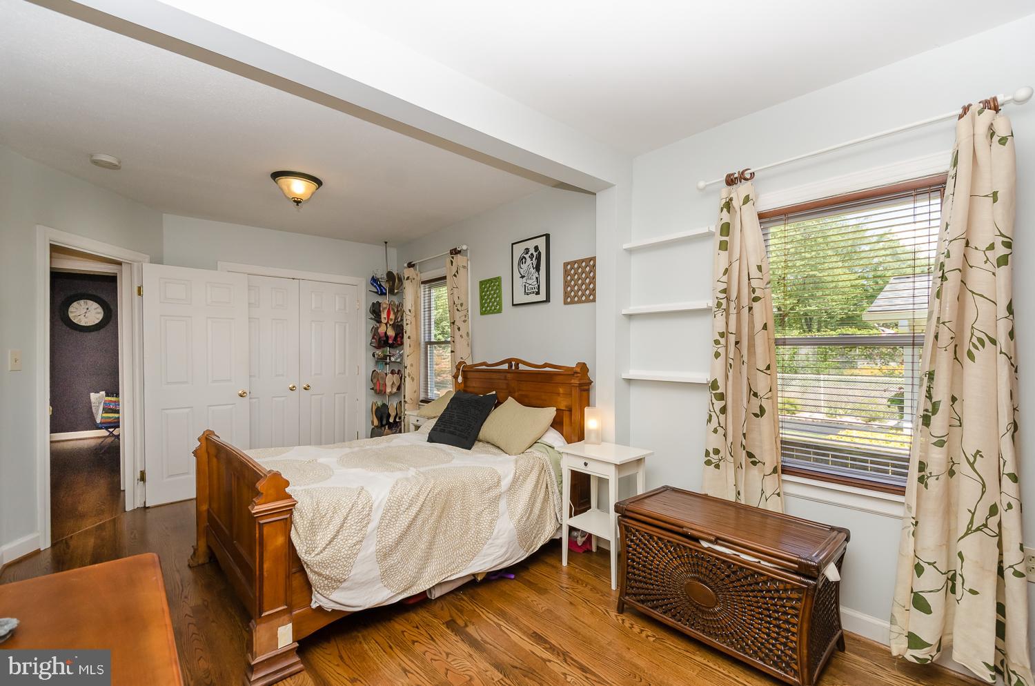 5509 Taylor Road Riverdale, MD 20737 - Photo 23 of 40 Hardwood Floors