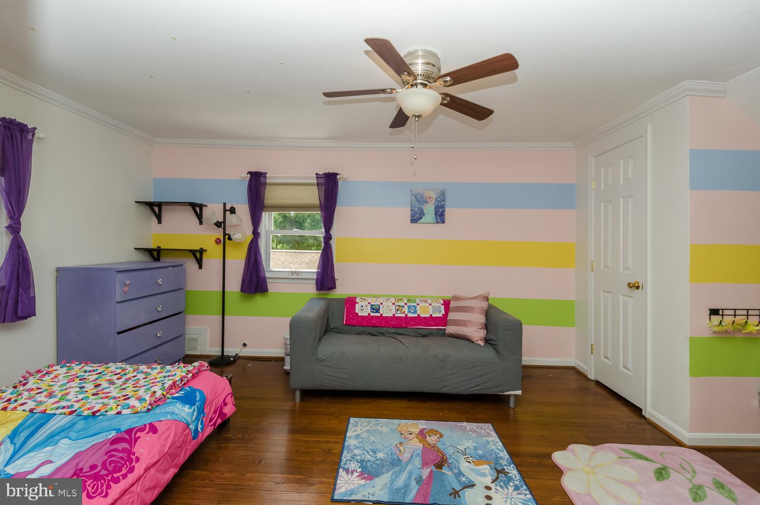 5509 Taylor Road Riverdale, MD 20737 - Photo 27 of 40 Ceiling Fan