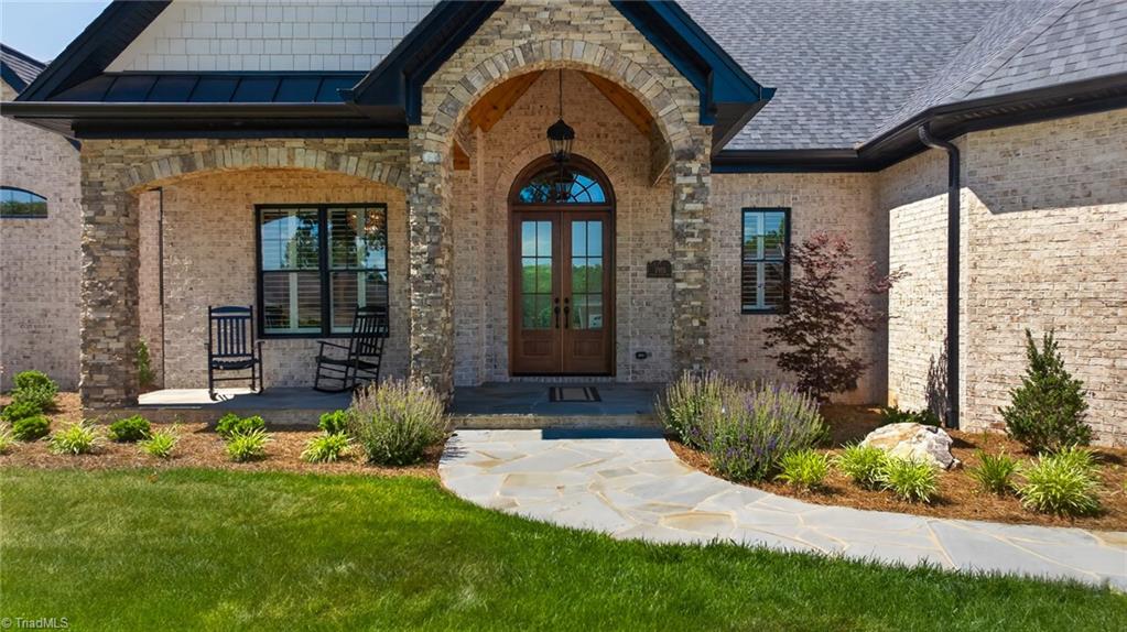 7955 Valley View Drive Clemmons, NC 27012 - Photo 3 of 46
