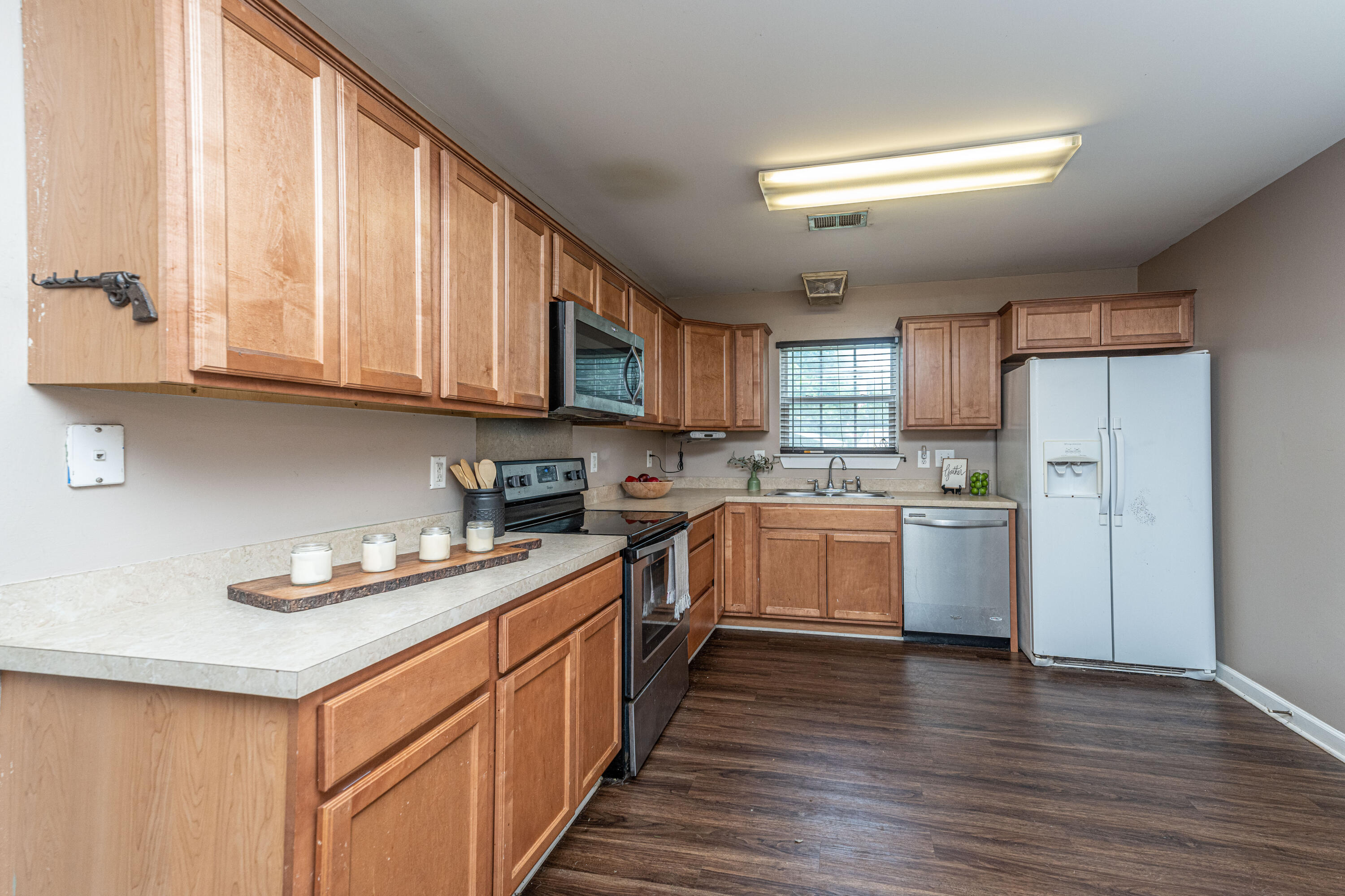 114 C Mountain Pine Road Moncks Corner, SC 29461 - Photo 10 of 33 114C_MountainPineRd11