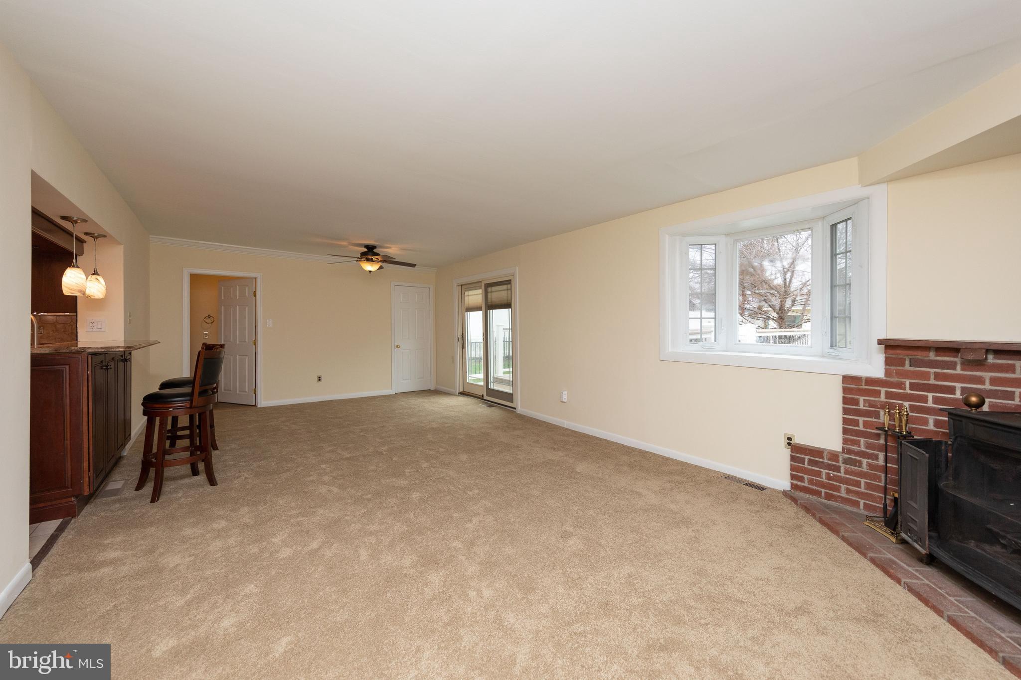 206 Oreland Mill Road Oreland, PA 19075 - Photo 15 of 38 Family Room