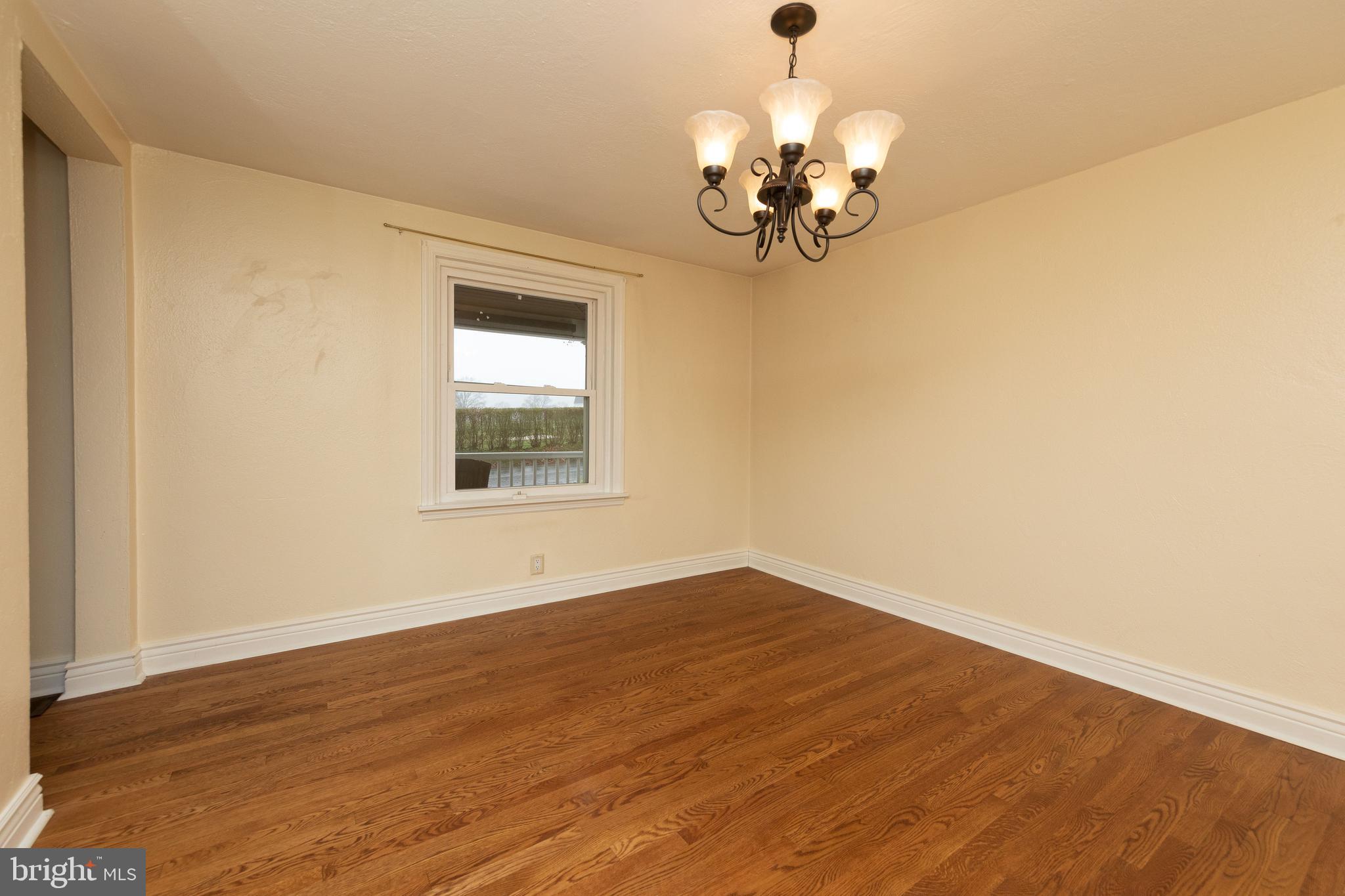 206 Oreland Mill Road Oreland, PA 19075 - Photo 10 of 38 Hardwood Floors