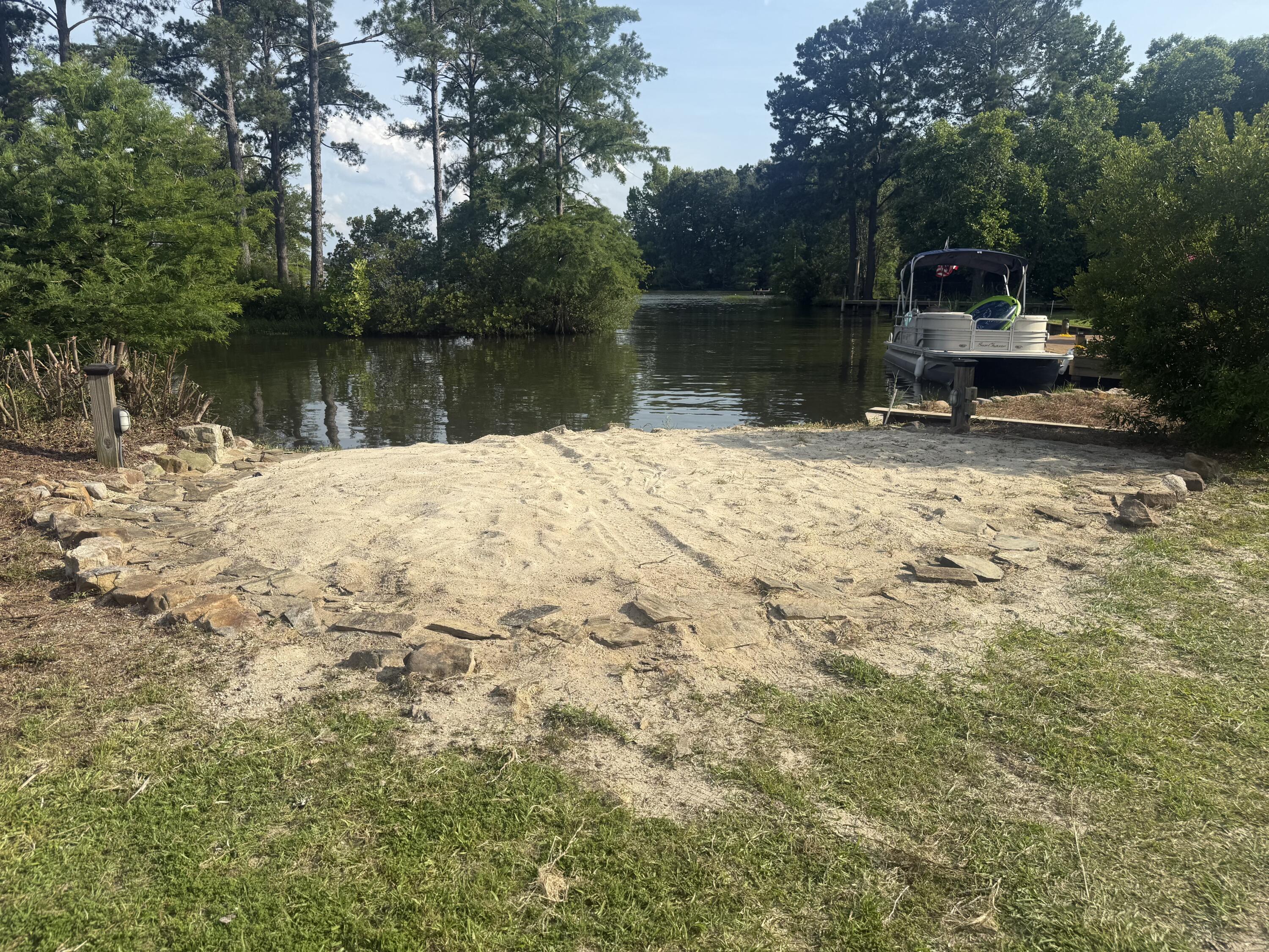 1129 Levi Street Manning, SC 29102 - Photo 31 of 32 IMG_0960