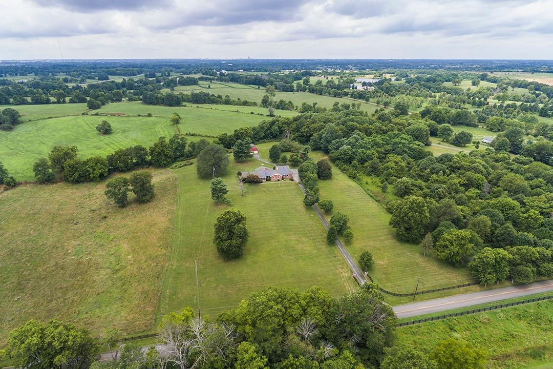 2901 Muir Station Road Lexington, KY 40516 - Photo 29 of 29 Photo 32