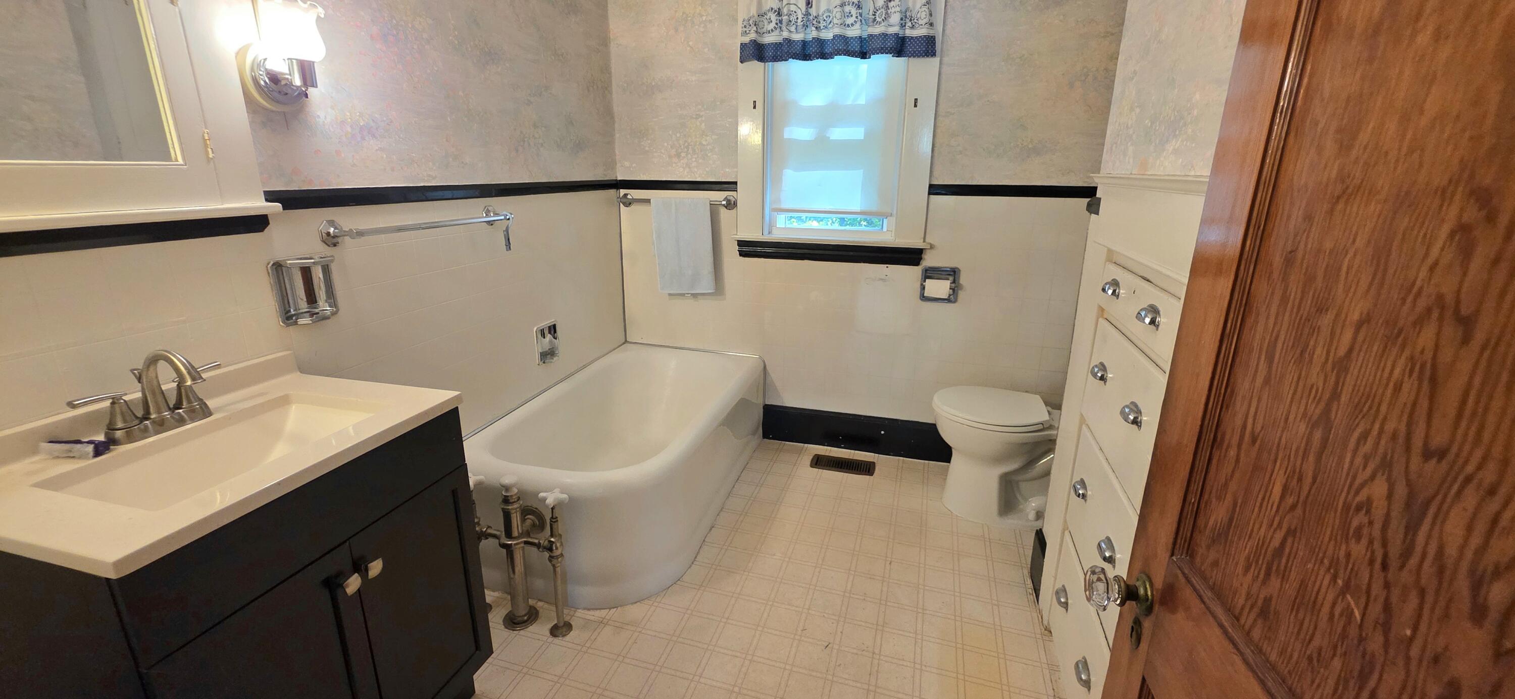 73 Elmwood Road Auburn, ME 04210 - Photo 27 of 44 20260826_113630