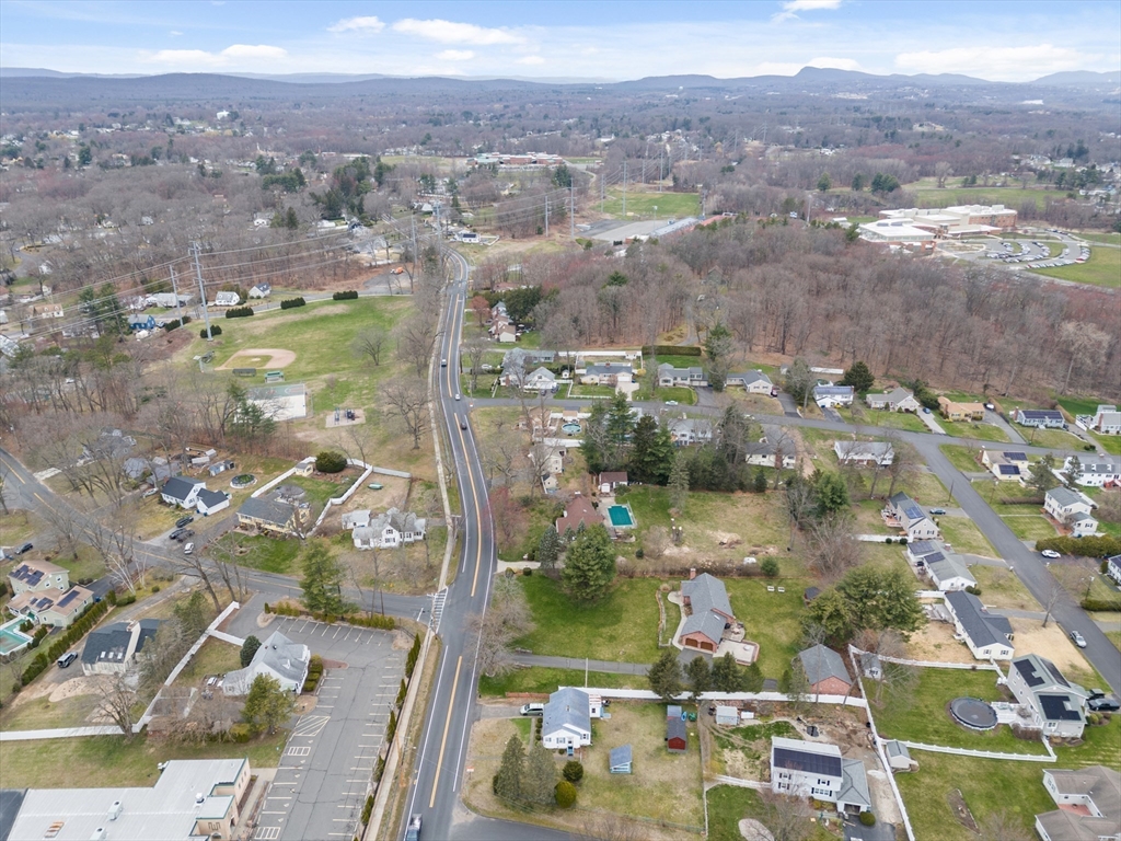 430 Amostown Road West Springfield, MA 01089 - Photo 31 of 41