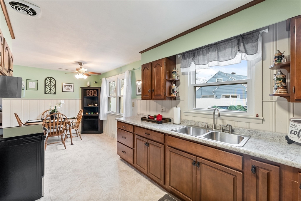 430 Amostown Road West Springfield, MA 01089 - Photo 10 of 41 a kitchen with lots of counter top space