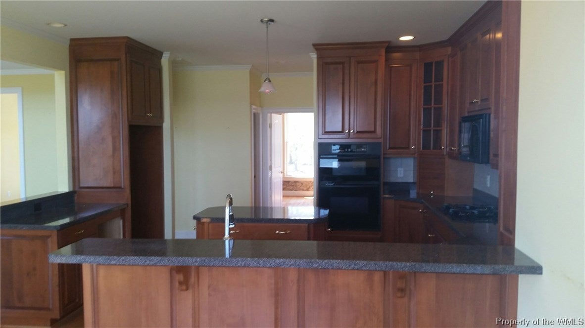 9303 Glass Road Hayes, VA 23072 - Photo 5 of 38 Gallery Image 5