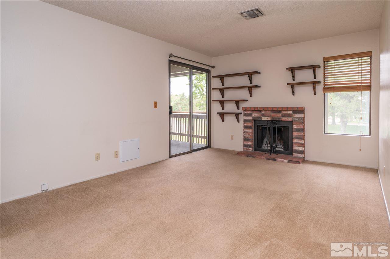 4662 Rio Poco Road Reno, NV 89502 - Photo 5 of 20 Photo 5