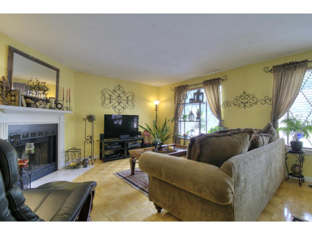 30 Winrow Drive, Unit 30 Merrimack, NH 03054 - Photo 5 of 22