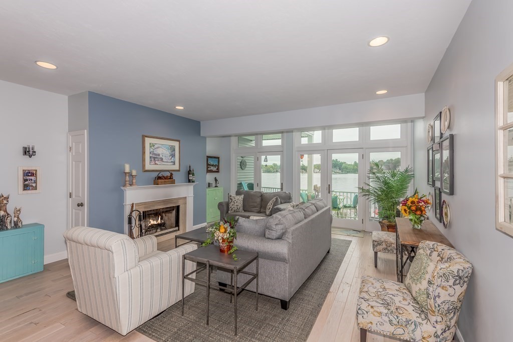 20 Union Point Road, Unit 2 Webster, MA 01570 - Photo 10 of 42
