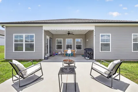 $414,000 | 1422 Blackstone Street, Murfreesboro, TN 37129