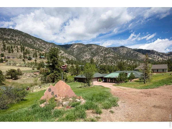 $879,000 | 655 Kiowa Road, Lyons, CO 80540