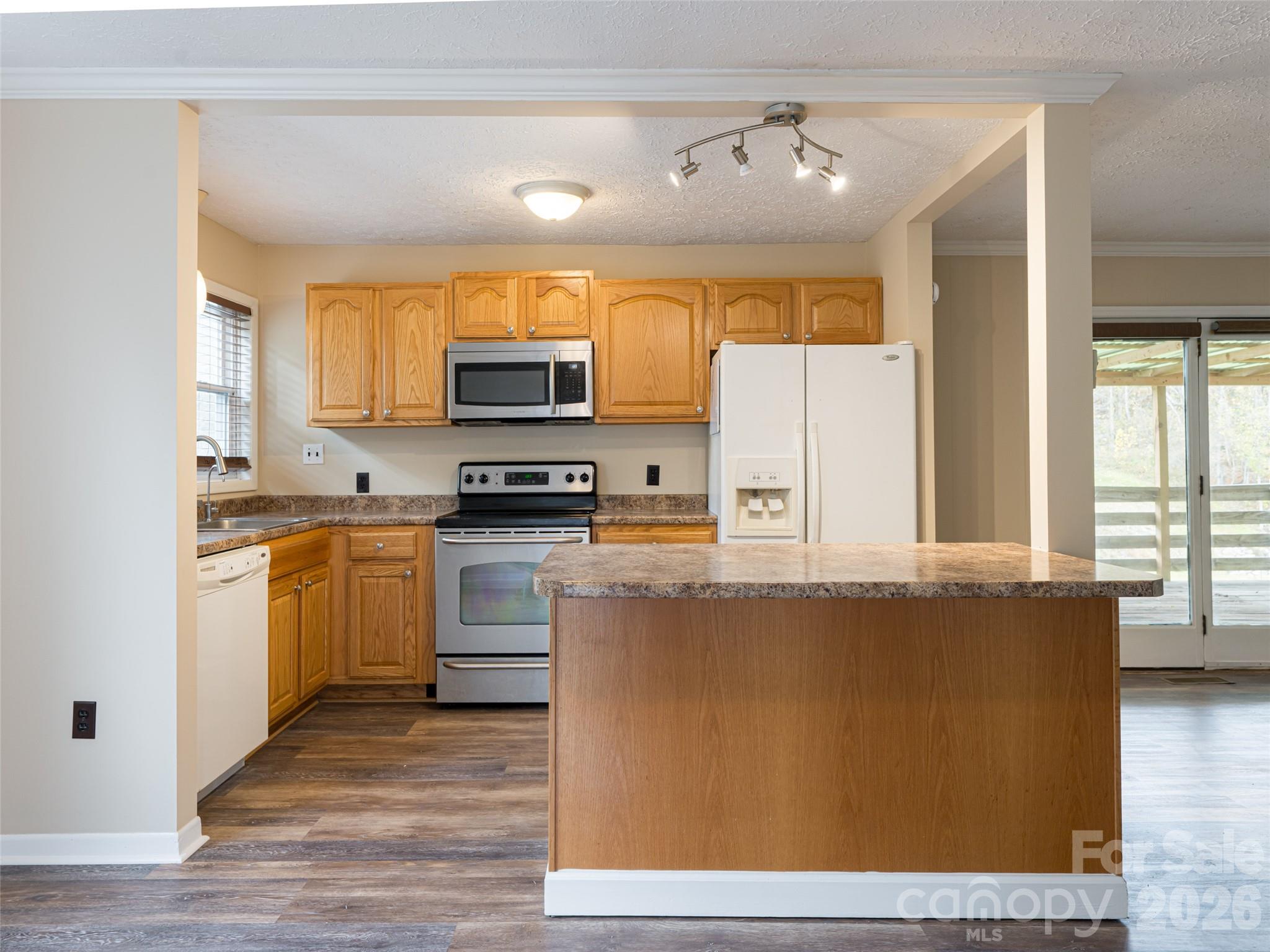 65 Banks Town Road Weaverville, NC 28787 - Photo 7 of 48