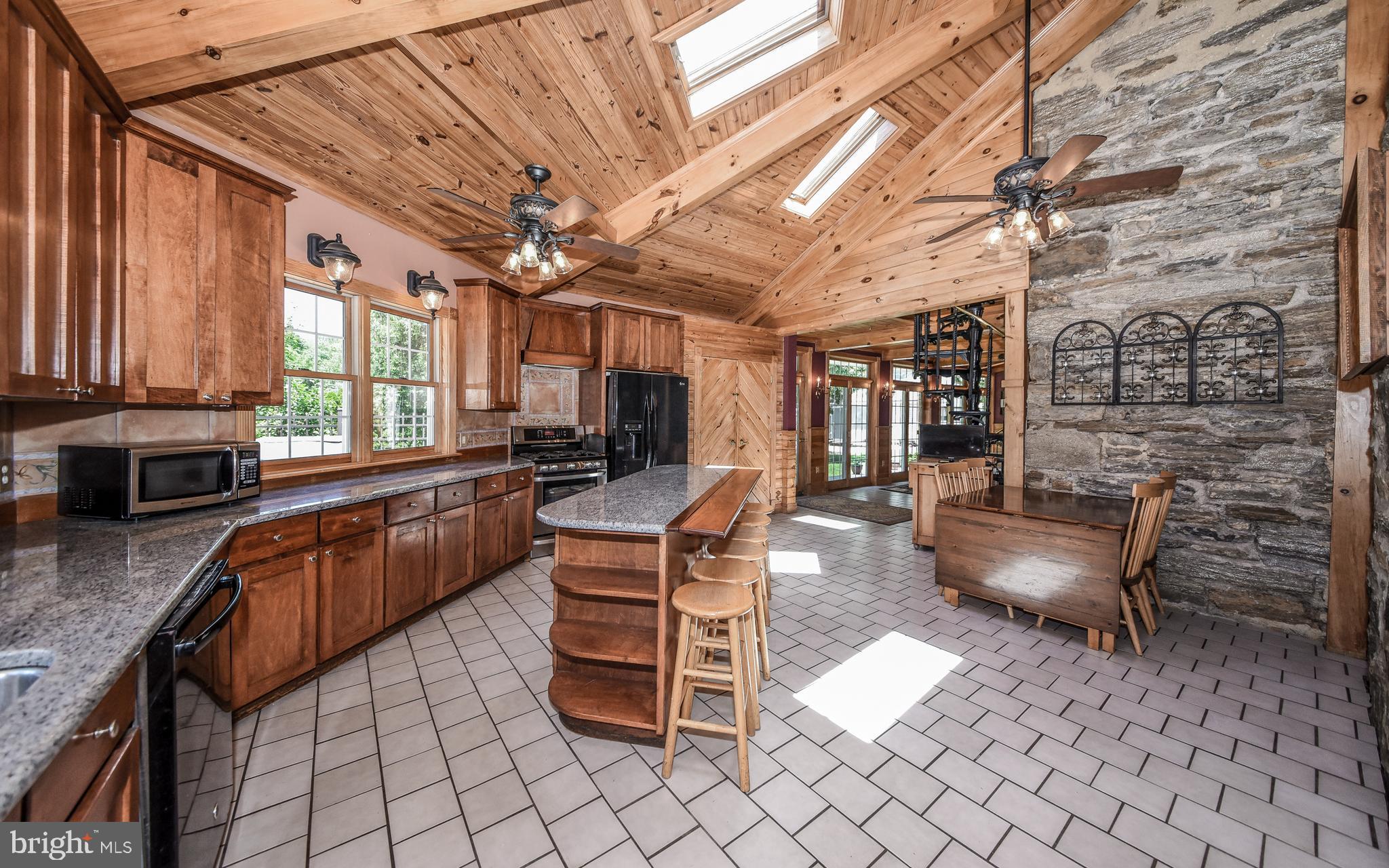 2350 Walton Road Huntingdon Valley, PA 19006 - Photo 23 of 48 Kitchen
