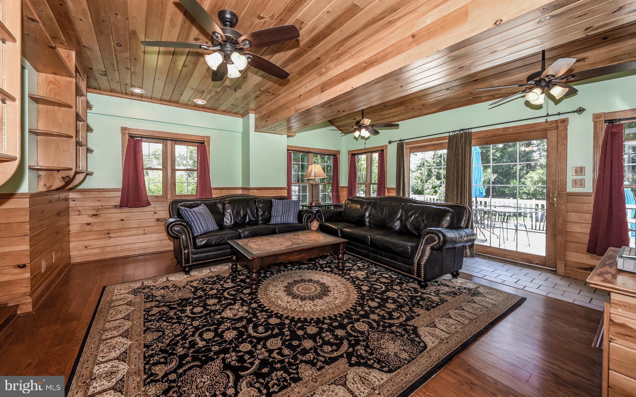 2350 Walton Road Huntingdon Valley, PA 19006 - Photo 26 of 48 Family Room