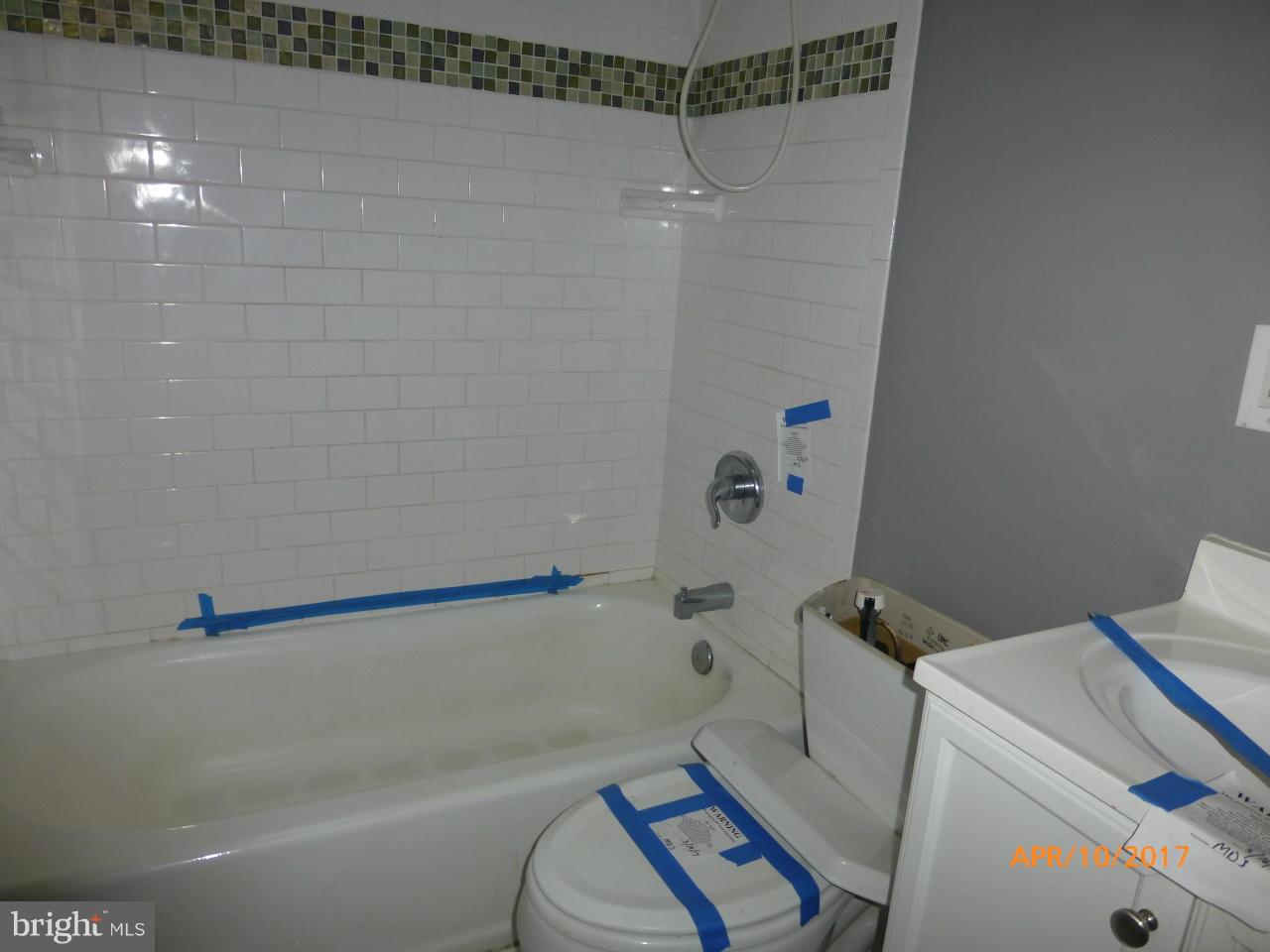 7721 Eastdale Road Baltimore, MD 21224 - Photo 12 of 15 Bath