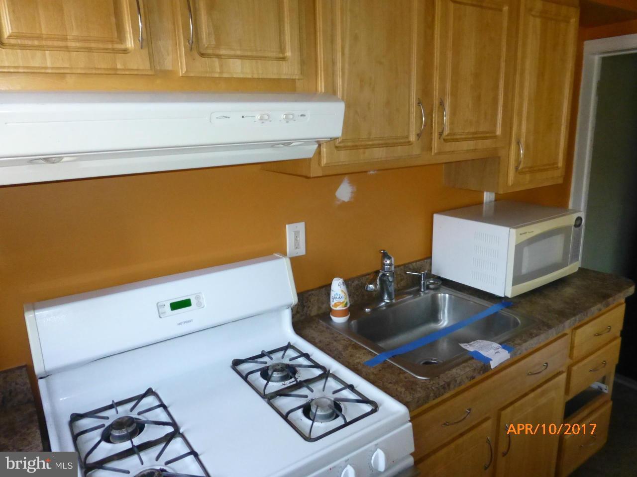 7721 Eastdale Road Baltimore, MD 21224 - Photo 7 of 15 Kitchen