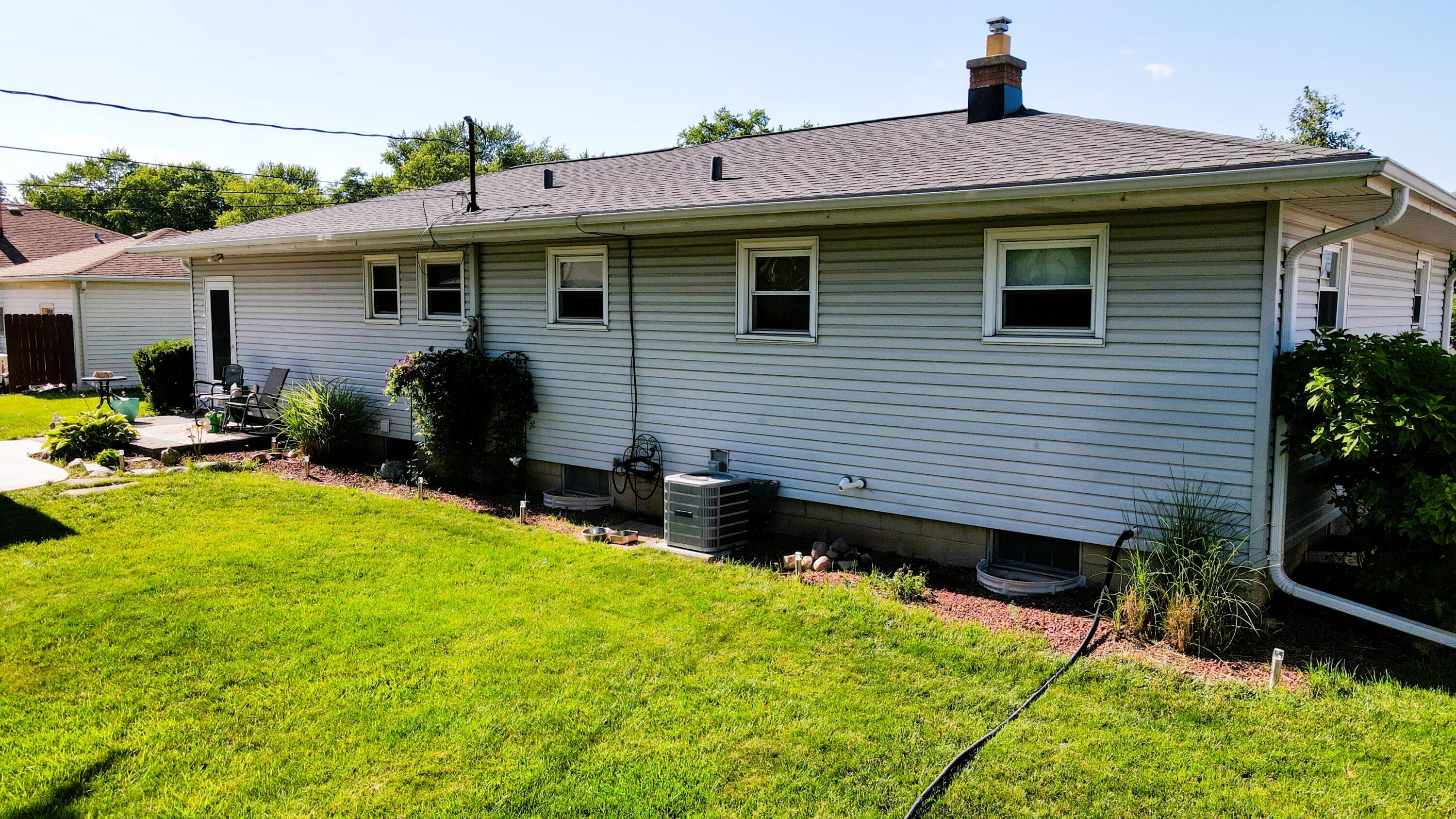 12907 West Cameron Avenue Butler, WI 53007 - Photo 5 of 39 Back of House 1.2