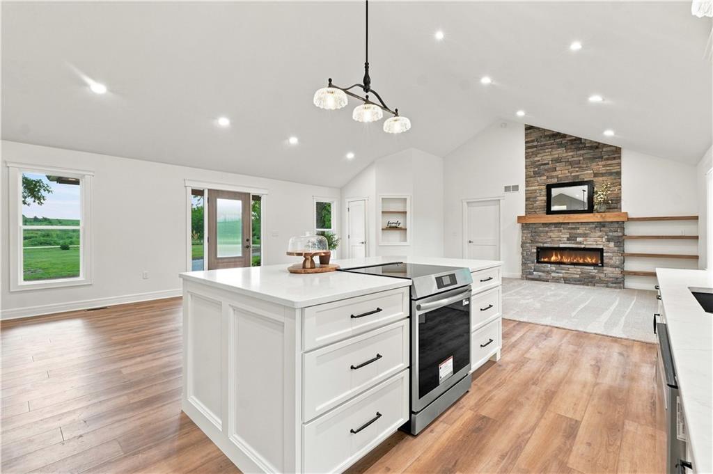 3222 Southwest Pryor Road Lee's Summit, MO 64082 - Photo 13 of 46 Gallery Image 13