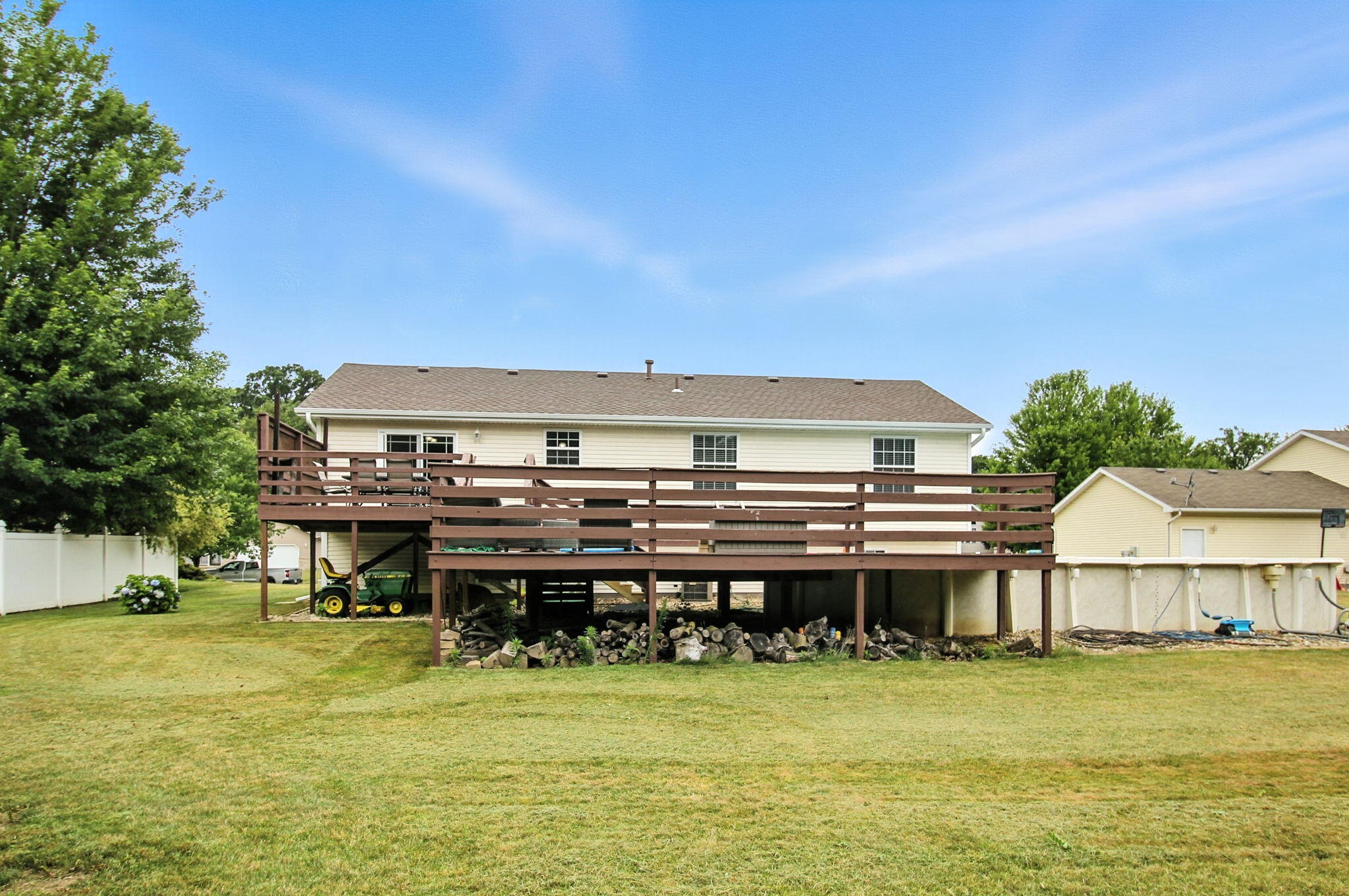 2271 Longcommon Road Portage, IN 46368 - Photo 8 of 45 2048x1361