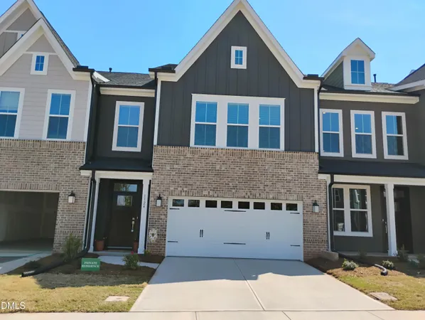 $2,650 | 1124 Bell Heather Road, Durham, NC 27703