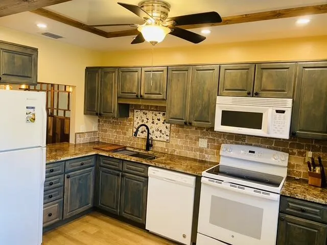 $299,000 | 1351 Bayshore Drive, Unit 105, Fort Pierce, FL 34949