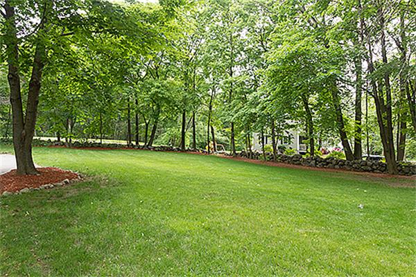 10 Springs Road Billerica, MA 01821 - Photo 26 of 27 Gallery Image 26