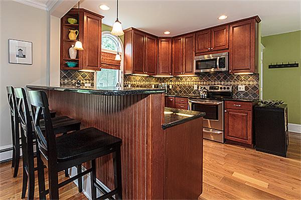 10 Springs Road Billerica, MA 01821 - Photo 3 of 27 Gallery Image 3