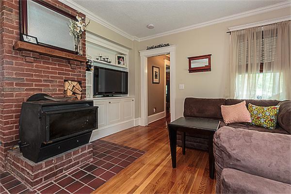 10 Springs Road Billerica, MA 01821 - Photo 8 of 27 Gallery Image 8