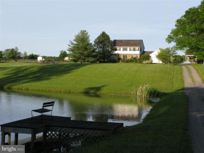 20114 Airmont Road Round Hill, VA 20141 - Photo 2 of 18 Exterior #2