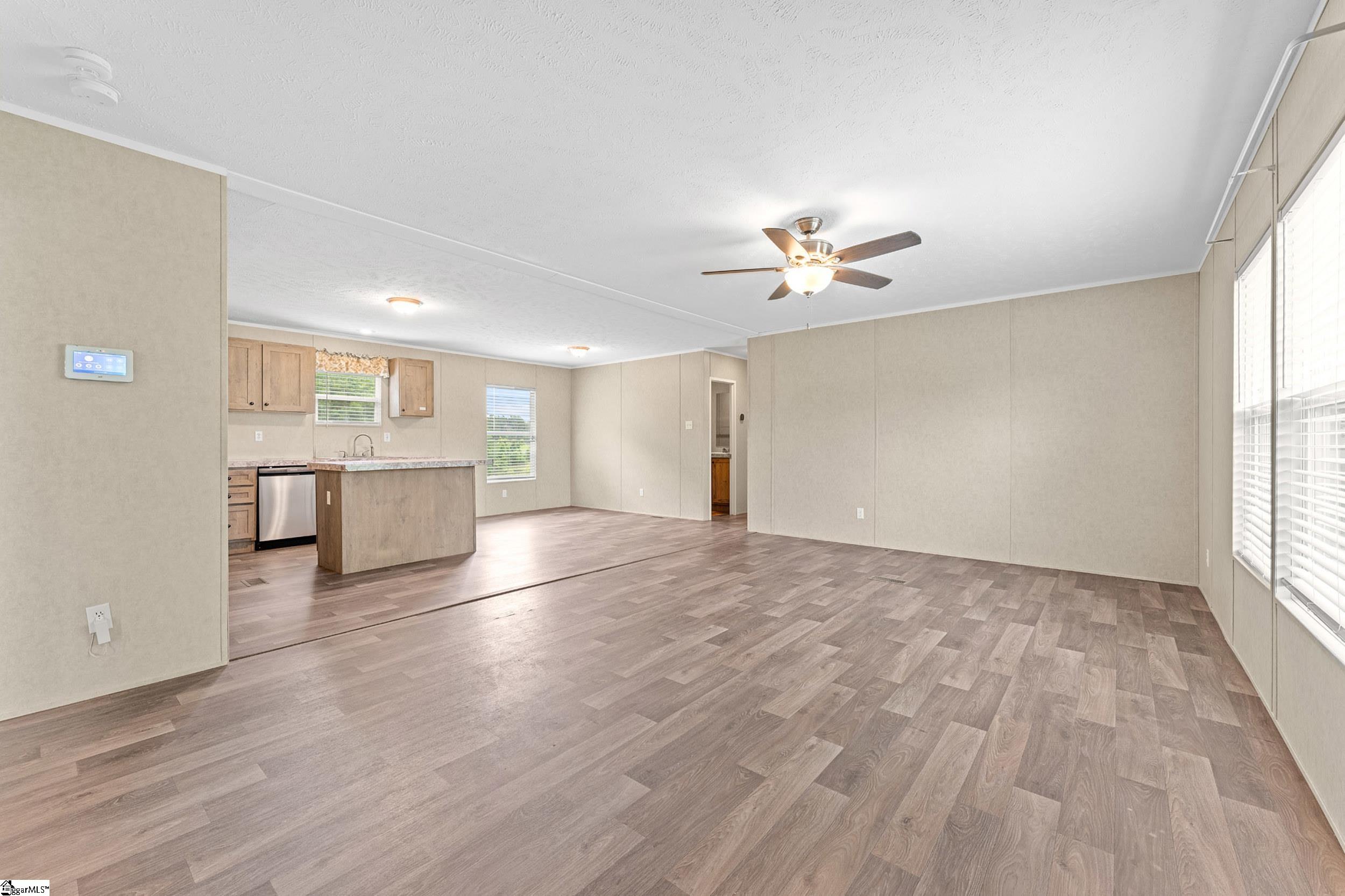 1649 Beaverdam Creek Road Gray Court, SC 29645 - Photo 3 of 42