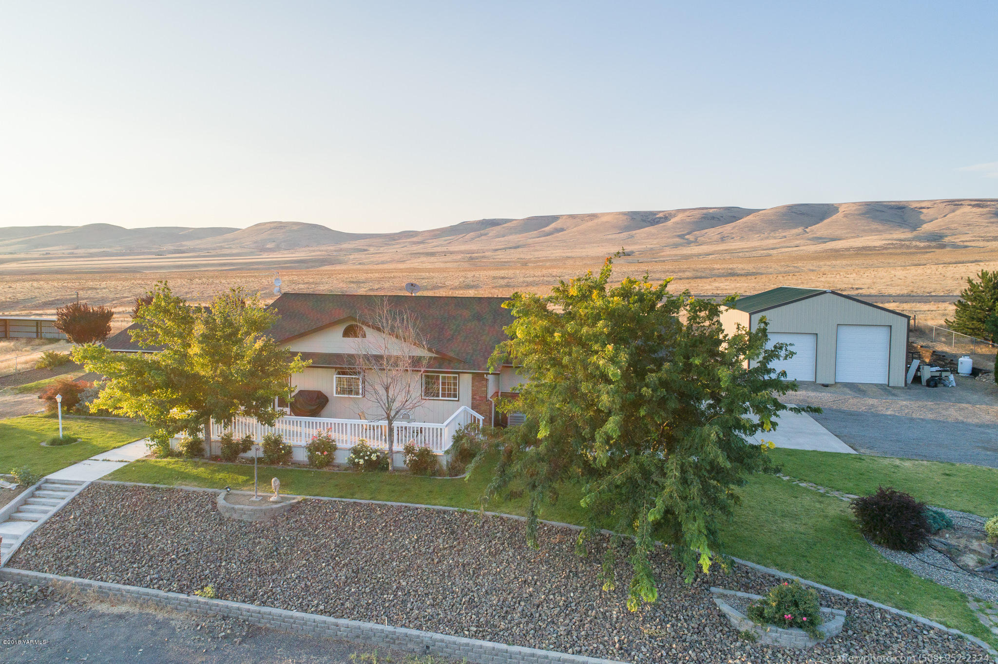 11517 Mieras Road Yakima, WA 98901 - Photo 7 of 57 a view of a city with an ocean