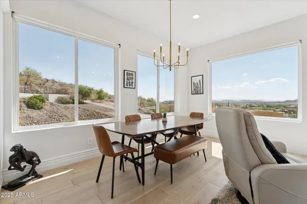 $4,000 | 221 West Jomax Road, Unit 1, Phoenix, AZ 85085