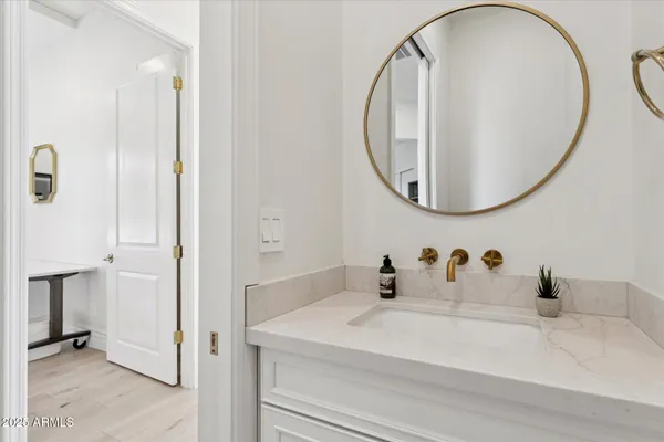 $4,000 | 221 West Jomax Road, Unit 1, Phoenix, AZ 85085