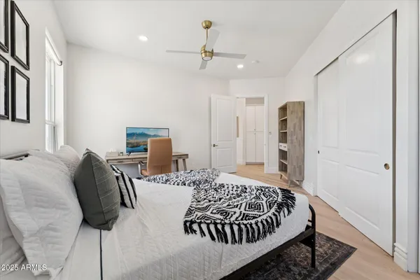 $4,000 | 221 West Jomax Road, Unit 1, Phoenix, AZ 85085