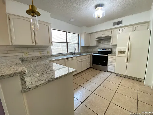 $2,495 | 11804 Mission Trace Street, San Antonio, TX 78230