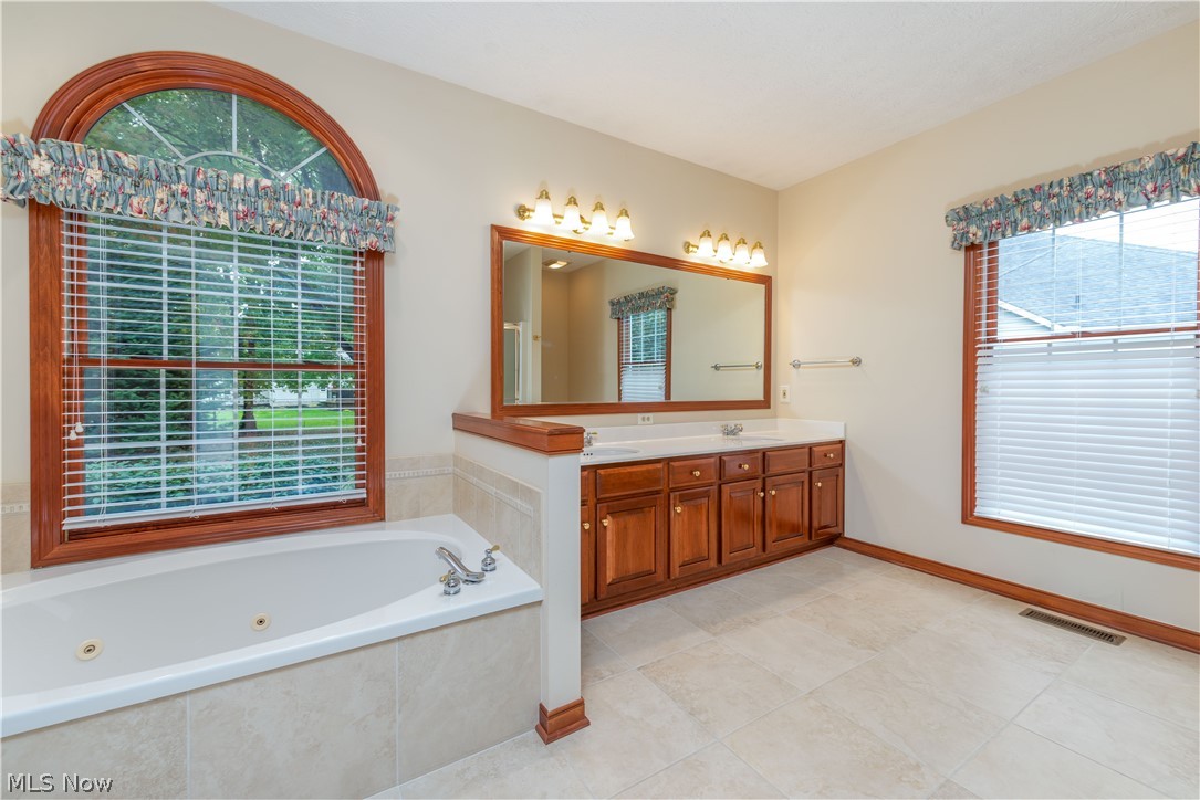767 Sunridge Road Fairlawn, OH 44333 - Photo 14 of 32