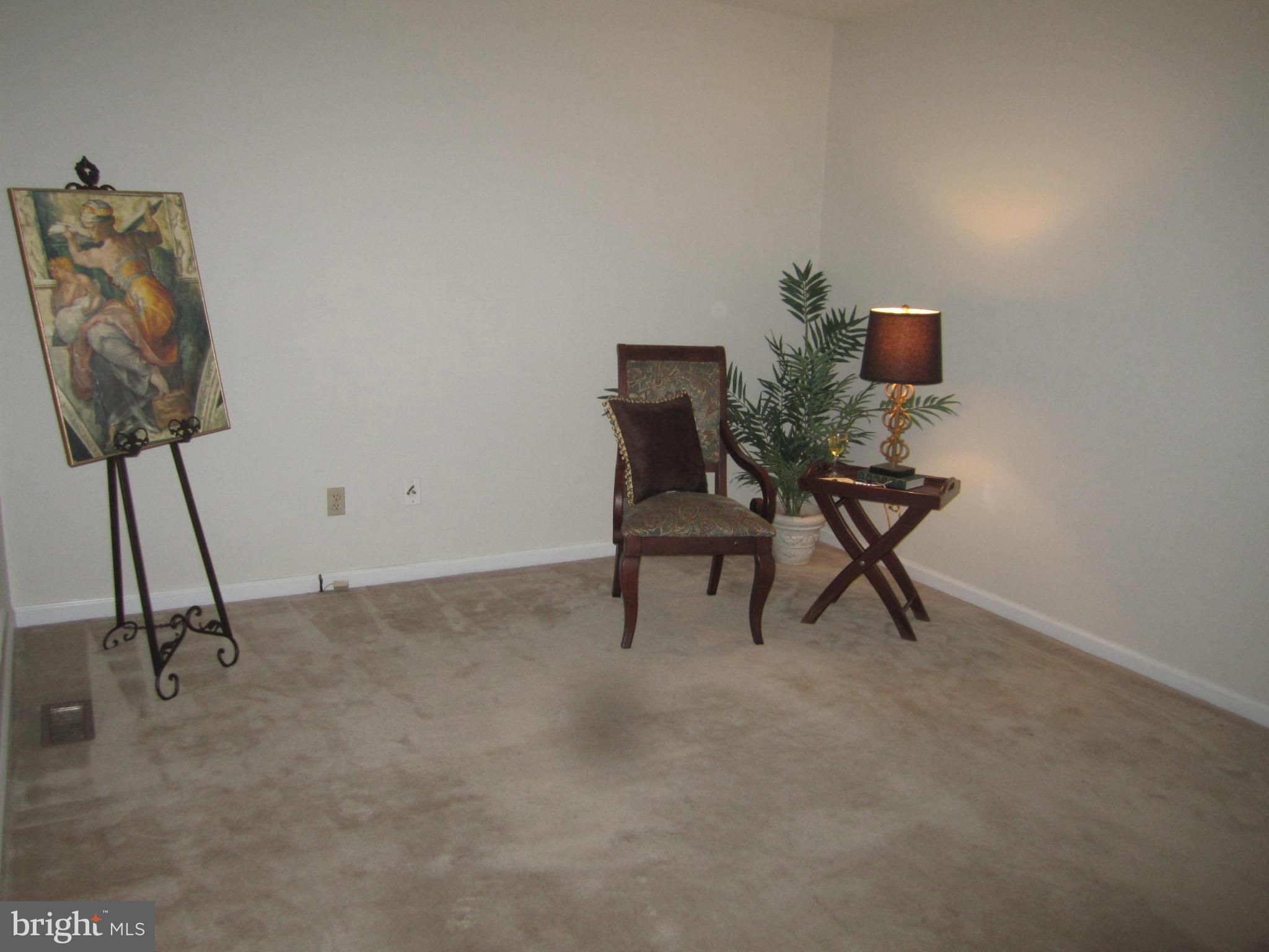 129 Choptank Road Stafford, VA 22556 - Photo 2 of 16 Family Room