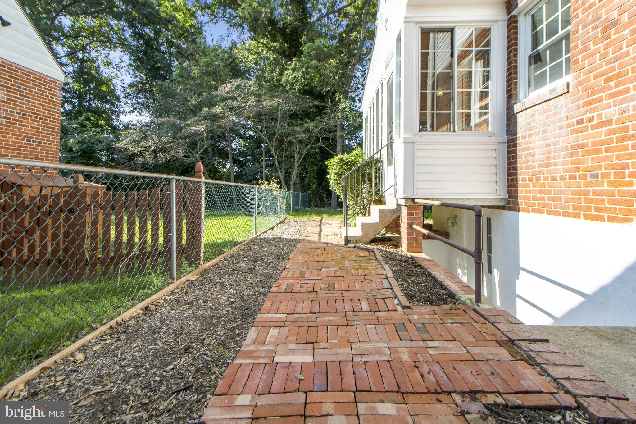 1514 Gridley Lane Silver Spring, MD 20902 - Photo 37 of 43 Gallery Image 37