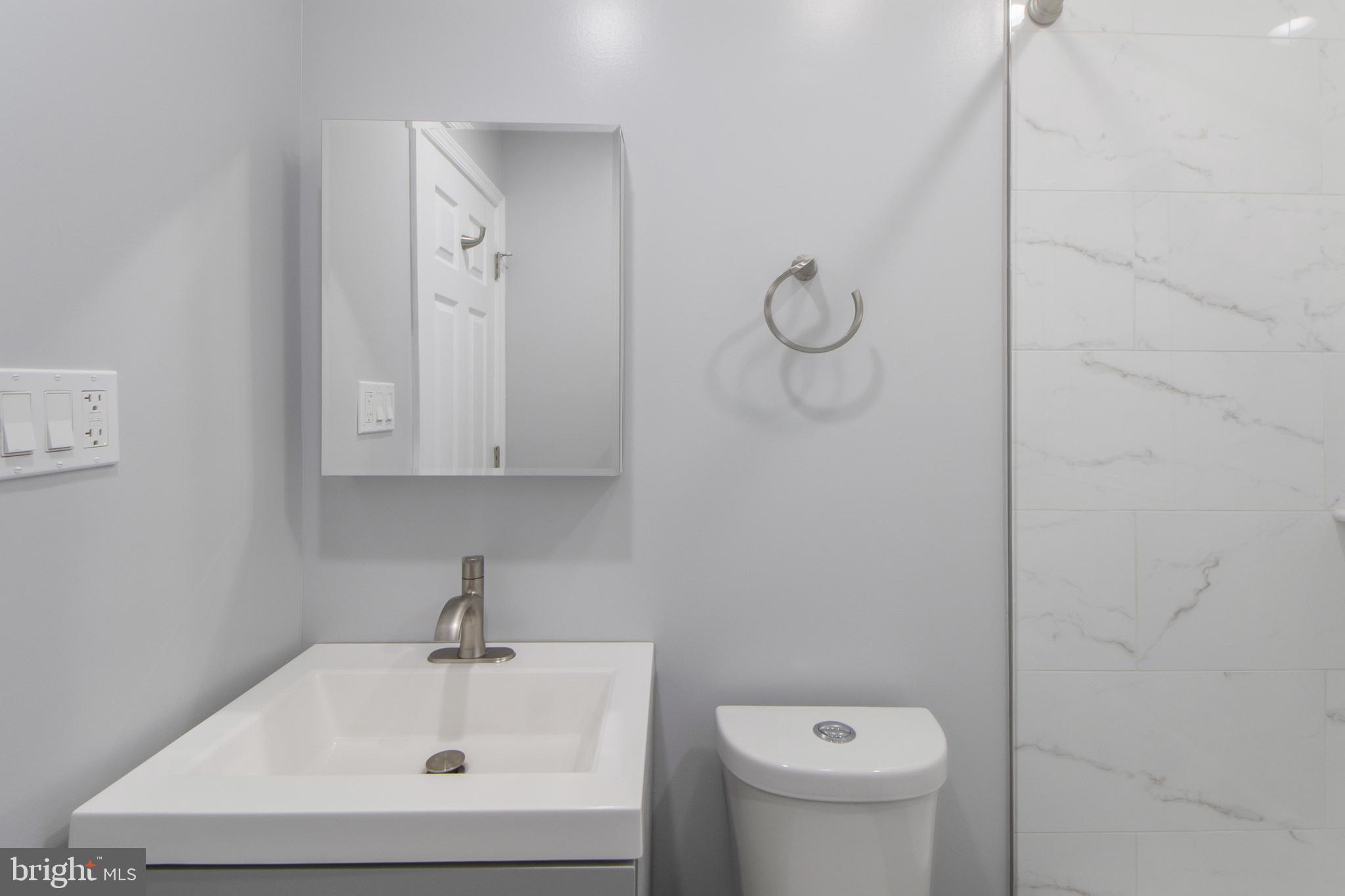 1514 Gridley Lane Silver Spring, MD 20902 - Photo 9 of 43 Gallery Image 9