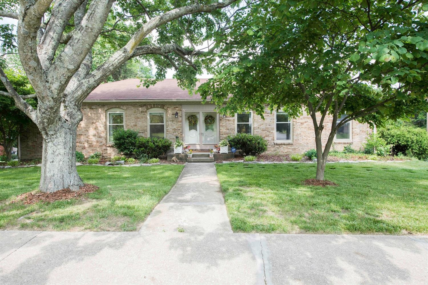 3342 Pepperhill Road Lexington, KY 40502 - Photo 3 of 27 Photo 3