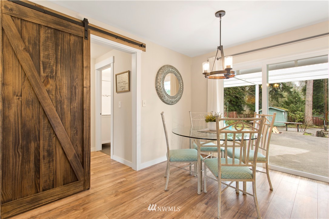 4607 Southeast 4th Place Renton, WA 98059 - Photo 5 of 25